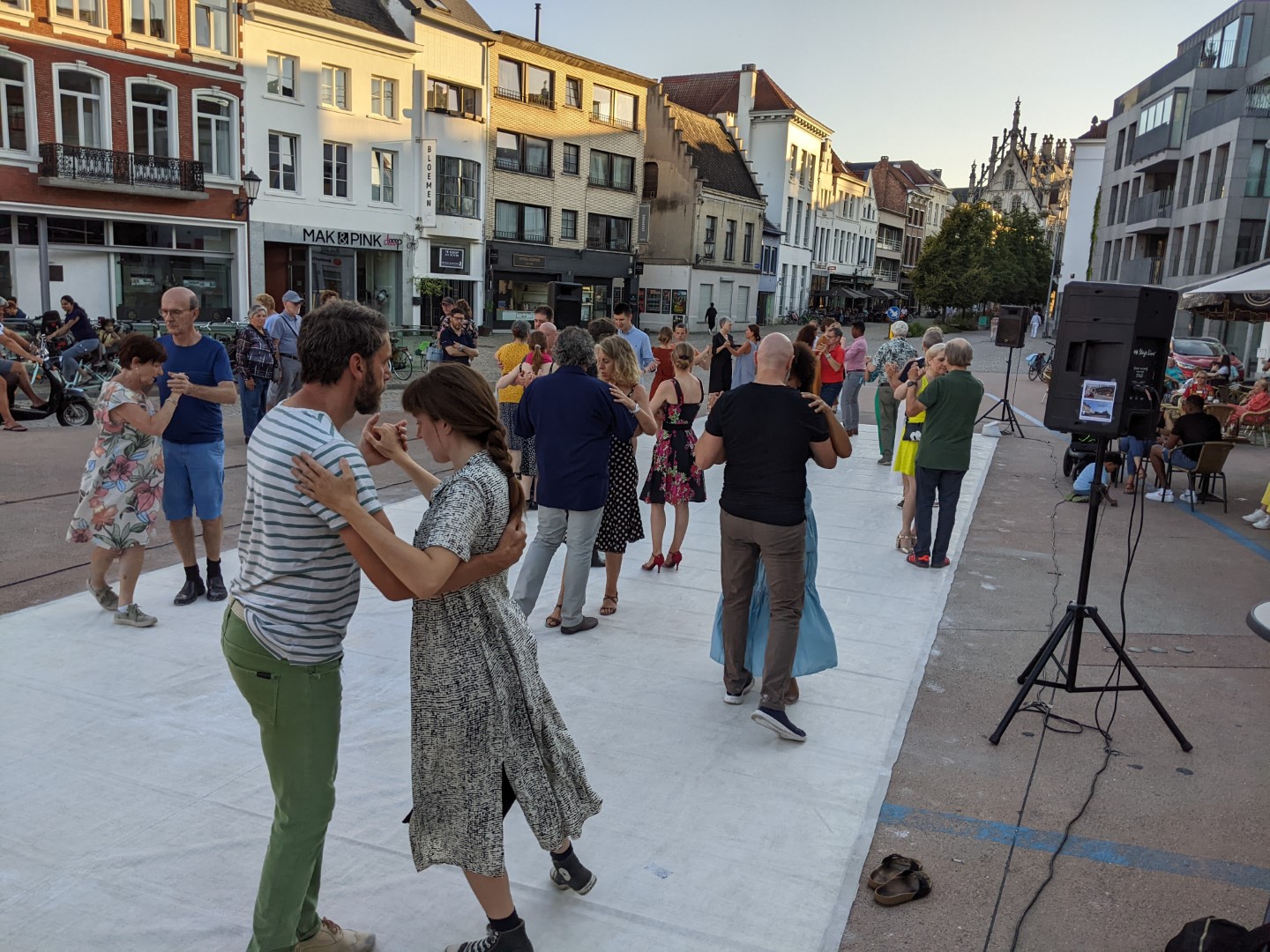 Hombeek danst Tango